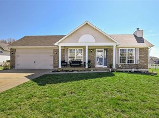 1420 Sunview Dr, O'Fallon, MO 63366
