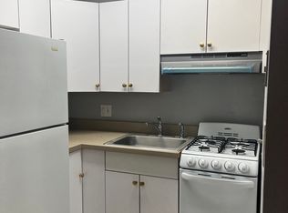 922 N Calvert St #2-R, Baltimore, MD 21202