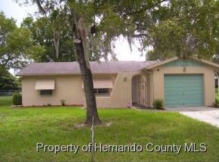 2346 Lake Forest Ave, Spring Hill, FL 34609