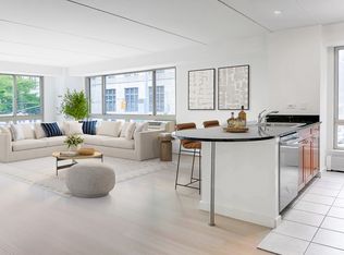 363 W 30th St #505, New York, NY 10001