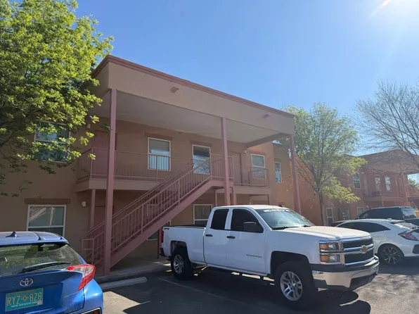 2300 Stern Dr APT 206, Las Cruces, NM 88005