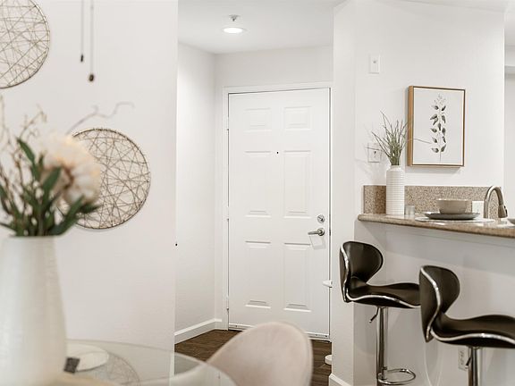3rd image of 280 Caldecott Ln Unit 321