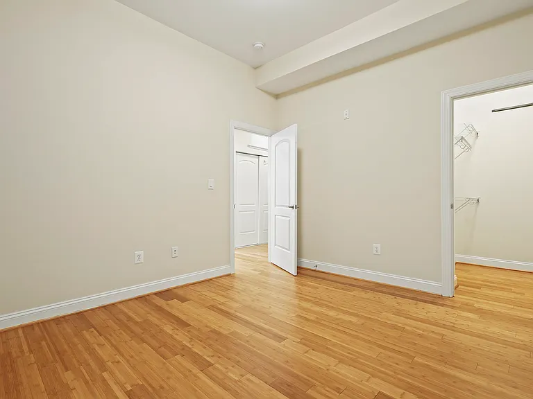 1333 Euclid St NW #201 — Photo 15