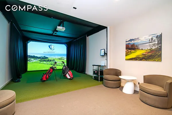 Rented by Compass | media 24