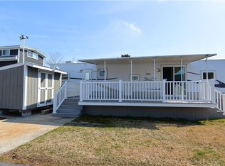 3665 Sandpiper Rd #222, Virginia Beach, VA 23456