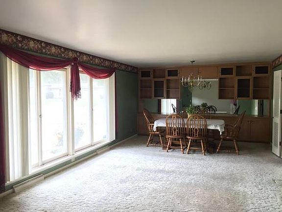 Plenty of space to entertain
