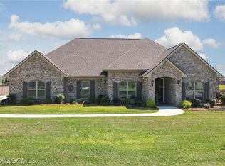 10705 Warrenton Rd, Daphne, AL 36526