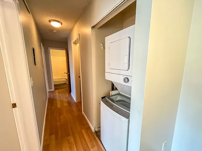175 Mill Pond Rd #102 — Photo 11