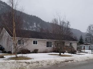1922 Main St, Skagway, AK 99840