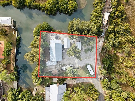 2nd image of 16490 Indiana Ave