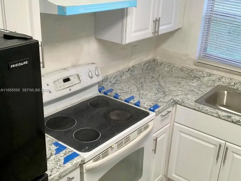 1701 NW 46th Ave #109 — Photo 4