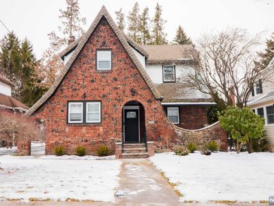 177 Carlton Ter, Teaneck, NJ, 07666