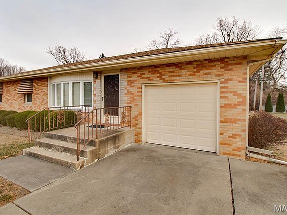 4th image of 4925 Hill Dr