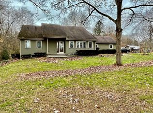 55 Hickory Grove Rd, Fulton, NY 13069