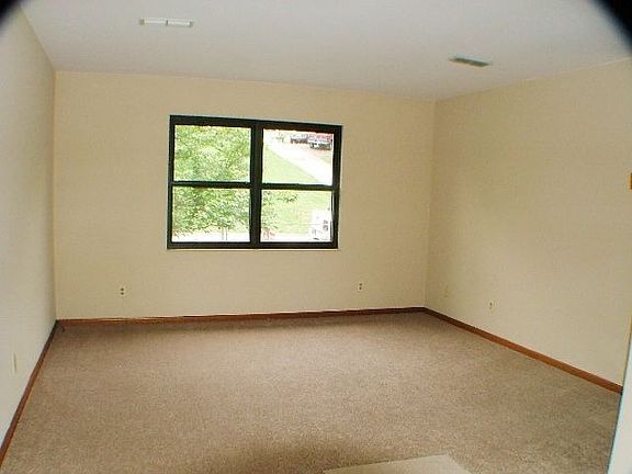Living Rm