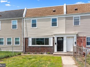 5729 Mitchell Rd, Levittown, PA 19057