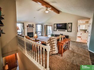 21840 Quail Dr, Gretna, NE 68028