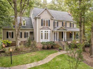 2734 Valley Springs Rd, Powhatan, VA 23139