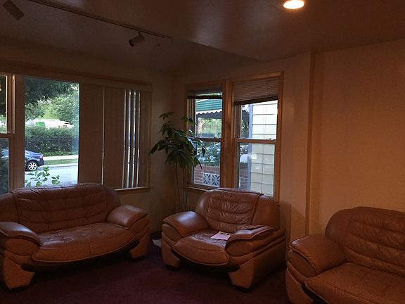 4th image of 8114 170th St