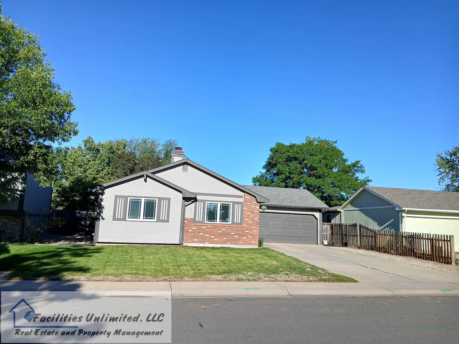 2 bed, 971 sqft, $1,895 — Photo 1
