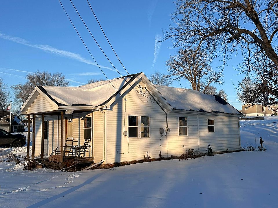 1st image of 426 Cherry St