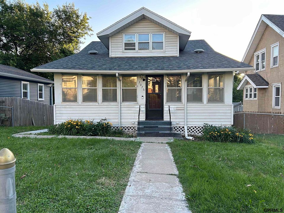 1st image of 3076 S 34th St