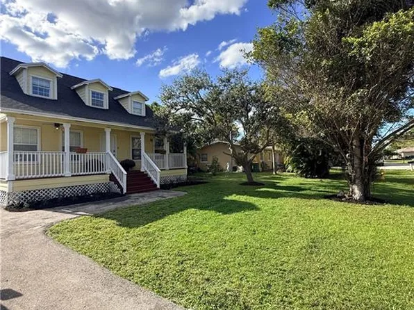 4934 Cortez CIR, NAPLES, FL 34112