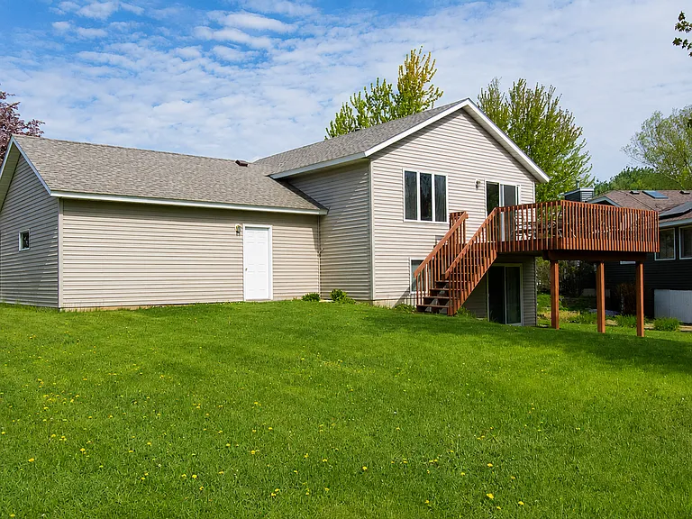 3536 Kelsey Ln SW — Photo 2