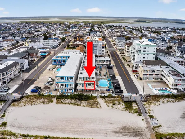 406-10 E Monterey Ave #201, Wildwood Crest, NJ 08260