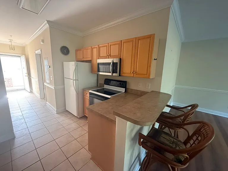 4880 Dahlia Ct #103 — Photo 6