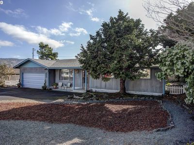 607 Village Ter, Seaside, OR, 97138