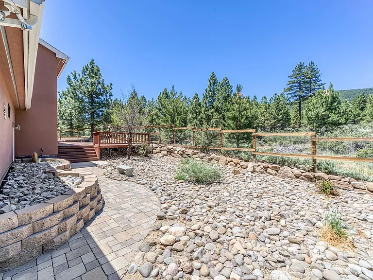 16925 Mount Rose Hwy — Photo 19