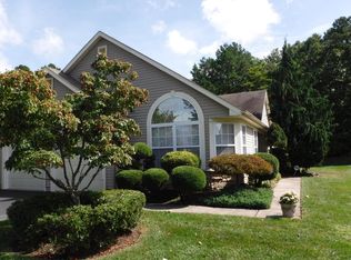 2685 Rockport Ln, Toms River, NJ