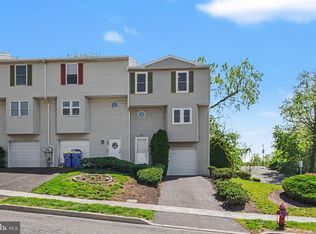 101 Chartwood Dr, Harrisburg, PA 17111
