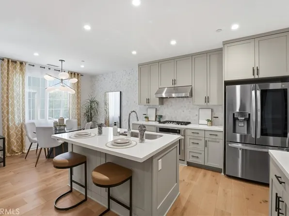 106 Coastal Gdn, Irvine, CA 92618