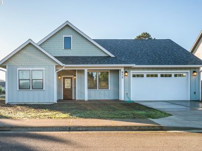 615 Carter St SW, Bandon, OR, 97411