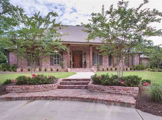 256 Hidden Oaks Dr, Ridgeland, MS 39157