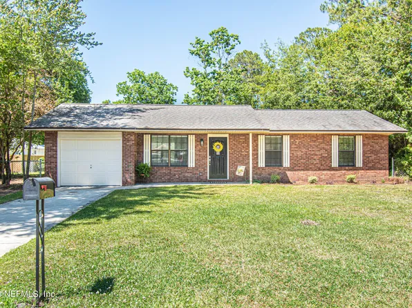 719 LONG Drive, Macclenny, FL 32063