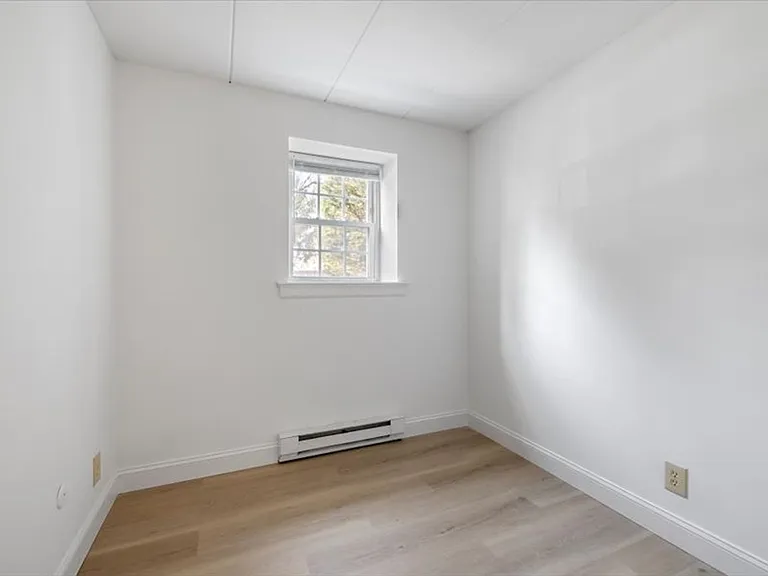 Peachgate Apartments — Photo 9