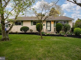 49 Hinkle Dr, Bordentown, NJ 08505