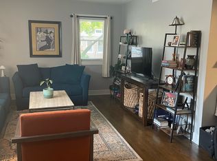 6145 N Hermitage Ave APT 1A, Chicago, IL 60660