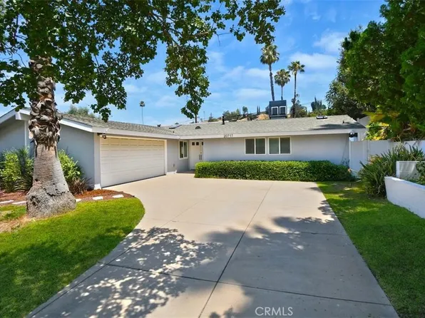 20717 Burbank Blvd, Woodland Hills, CA 91367