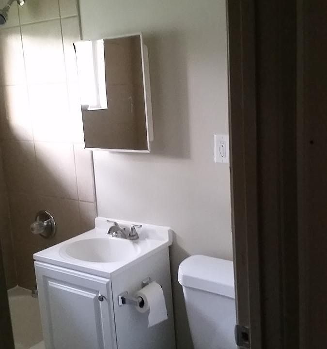 2nd image of 4826 W 11th Ave