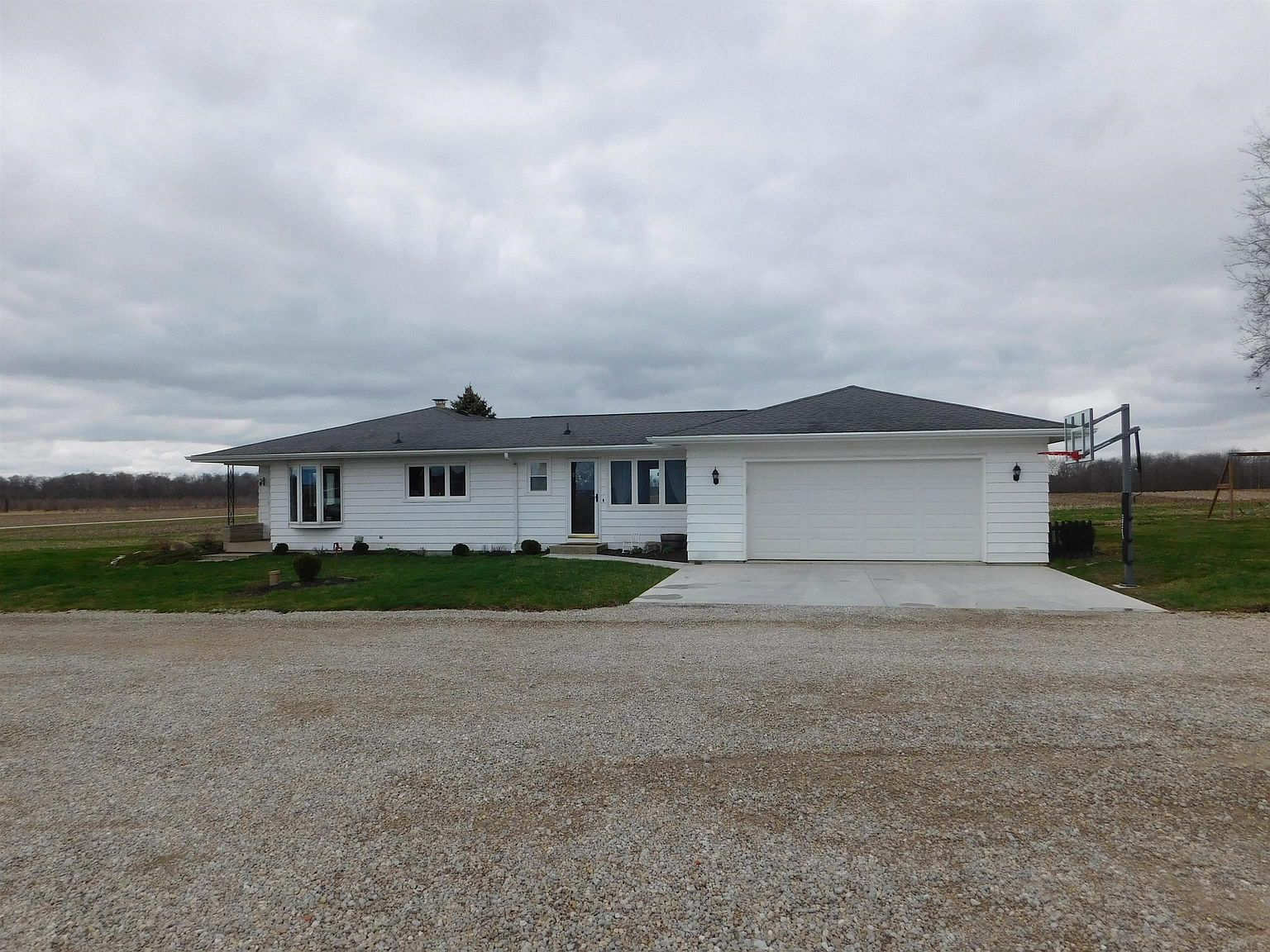 6355 W 400 S, Berne, IN 46711 Zillow