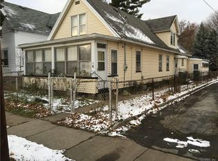 16 Lang St, Rochester, NY 14621