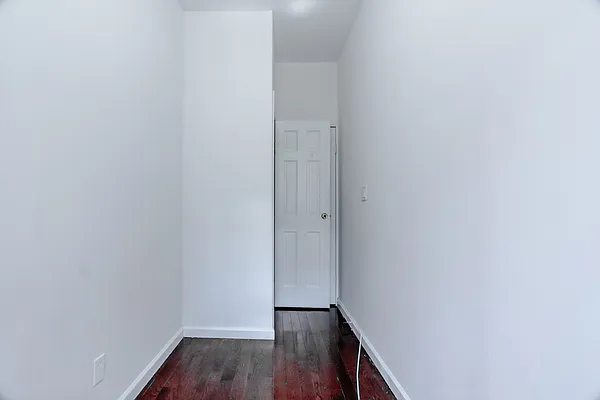 Rented by Metropolitan Property Group | media 13