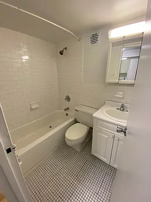 Rented by Voro NYC | media 17