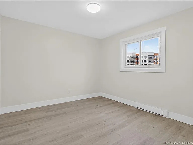 235 Reade St #4 — Photo 13