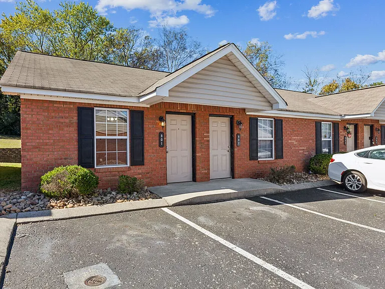 Home Place Apartments — Photo 9