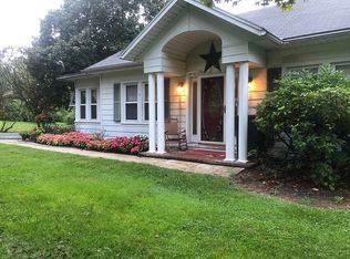 946 Washington Rd, Westminster, MD 21157